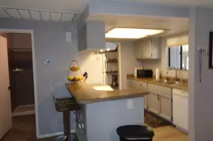 1352 E Highland Ave, Phoenix, AZ 85014 - Photo 4