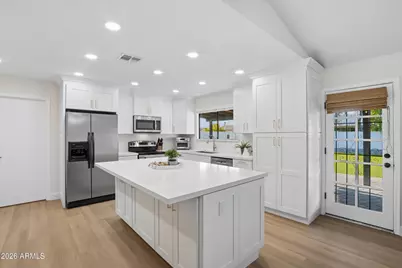 3850 E Grove Avenue, Mesa, AZ 85206 - Photo 2