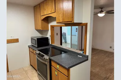 8542 E Windsor Avenue, Scottsdale, AZ 85257 - Photo 6