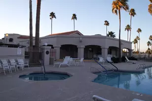 9151 W Greenway Rd, Peoria, AZ 85381 - Photo 44