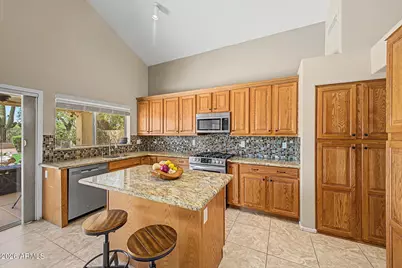 10394 E Hillery Drive, Scottsdale, AZ 85255 - Photo 10