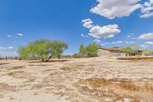 20117 W Narramore Rd, Buckeye, AZ 85326 - Photo 16