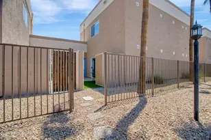 3221 N 37th St, Phoenix, AZ 85018 - Photo 16