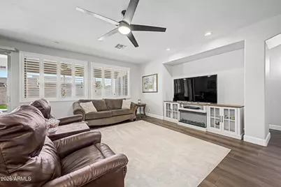 14426 W Avalon Drive, Goodyear, AZ 85395 - Photo 8