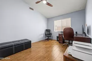 8021 W Paradise Dr, Peoria, AZ 85345 - Photo 26