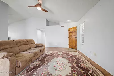 8021 W Paradise Drive, Peoria, AZ 85345 - Photo 8