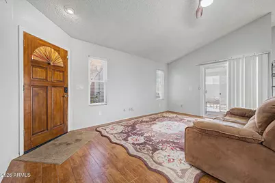 8021 W Paradise Drive, Peoria, AZ 85345 - Photo 6