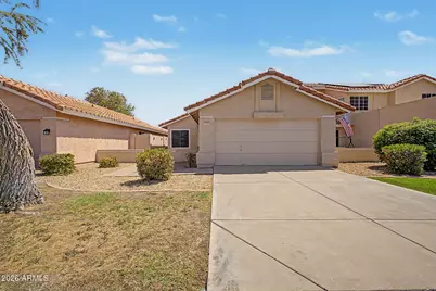 8021 W Paradise Drive, Peoria, AZ 85345 - Photo 1
