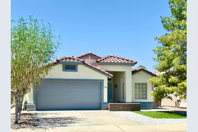 1360 S Portland Avenue, Gilbert, AZ 85296 - Photo 1