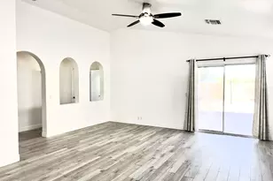 1360 S Portland Ave, Gilbert, AZ 85296 - Photo 28