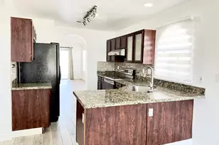 1360 S Portland Ave, Gilbert, AZ 85296 - Photo 6
