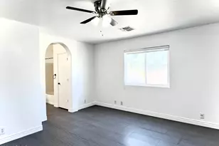 1360 S Portland Ave, Gilbert, AZ 85296 - Photo 16