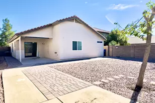 1360 S Portland Ave, Gilbert, AZ 85296 - Photo 22