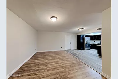 10248 W Medlock Drive, Glendale, AZ 85307 - Photo 8