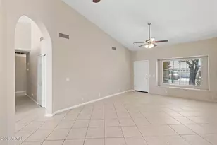 10248 W Medlock Dr, Glendale, AZ 85307 - Photo 26