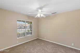 10248 W Medlock Dr, Glendale, AZ 85307 - Photo 8