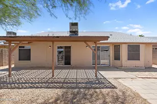 10248 W Medlock Dr, Glendale, AZ 85307 - Photo 46
