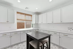 12426 W Cassia Trail, Peoria, AZ 85383 - Photo 10