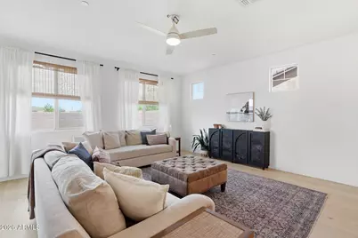 12426 W Cassia Trail, Peoria, AZ 85383 - Photo 2