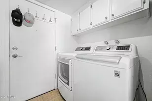 4902 E Hazel Dr, Phoenix, AZ 85044 - Photo 22