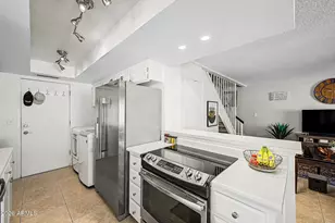 4902 E Hazel Dr, Phoenix, AZ 85044 - Photo 12