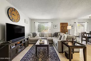 4902 E Hazel Dr, Phoenix, AZ 85044 - Photo 6