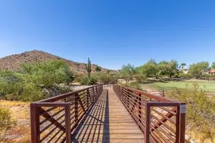 4902 E Hazel Dr, Phoenix, AZ 85044 - Photo 32