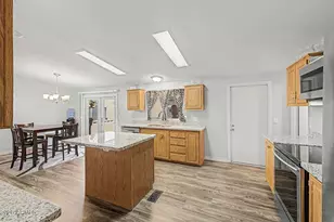 9748 E Escondido Ave, Mesa, AZ 85208 - Photo 14