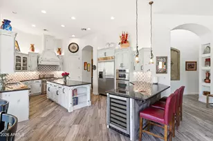 4406 E Capricorn Pl, Chandler, AZ 85249 - Photo 2