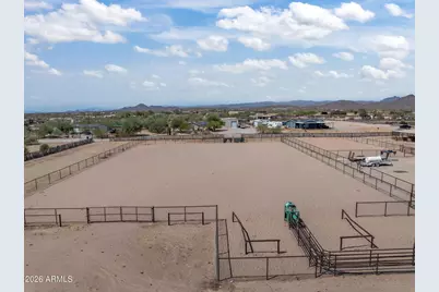40648 N 251st Avenue, Morristown, AZ 85342 - Photo 10