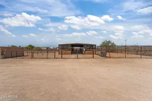 40648 N 251st Ave, Morristown, AZ 85342 - Photo 42