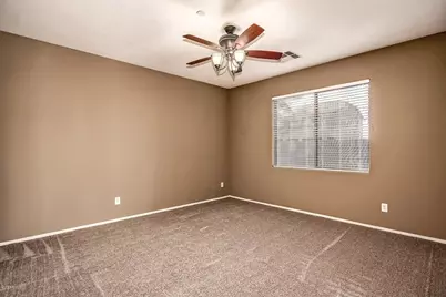 13505 W Catalina Drive, Avondale, AZ 85392 - Photo 8
