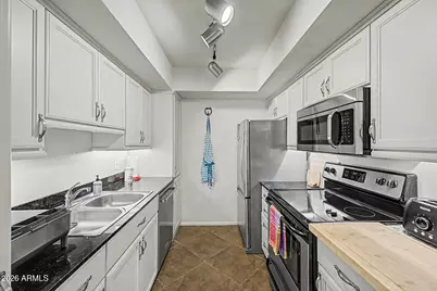 7350 N Via Paseo Del Sur -- #O110, Scottsdale, AZ 85258 - Photo 8