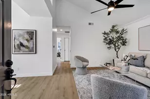 4201 N 20th St, Phoenix, AZ 85016 - Photo 4