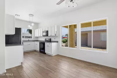 15558 N 136th Lane, Surprise, AZ 85374 - Photo 8