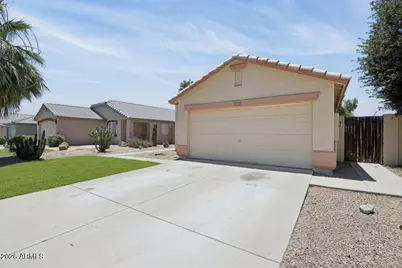 15558 N 136th Lane, Surprise, AZ 85374 - Photo 2
