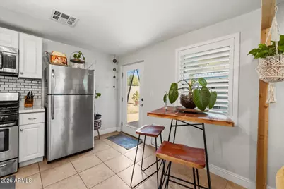 1324 E Orangewood Avenue, Phoenix, AZ 85020 - Photo 12