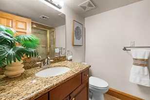 149 N Country Club Dr, Phoenix, AZ 85014 - Photo 40
