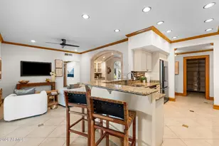 149 N Country Club Dr, Phoenix, AZ 85014 - Photo 18