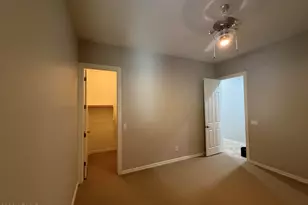 2417 E Iris Dr, Chandler, AZ 85286 - Photo 28