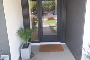 1835 E Manhatton Dr, Tempe, AZ 85282 - Photo 2