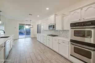 4552 S Four Peaks Way, Chandler, AZ 85249 - Photo 30