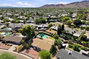 3827 E Mercer Ln, Phoenix, AZ 85028 - Photo 34