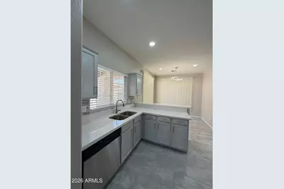 2528 E Caballero Street, Mesa, AZ 85213 - Photo 6
