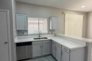 2528 E Caballero St, Mesa, AZ 85213 - Photo 8