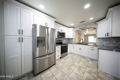 1118 S Surfside Drive, Gilbert, AZ 85233 - Photo 10