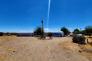 455 W Green Rd, Morristown, AZ 85342 - Photo 2