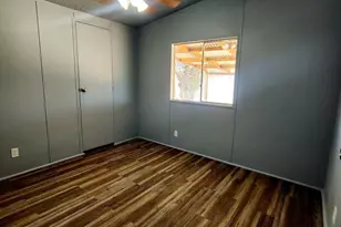 455 W Green Rd, Morristown, AZ 85342 - Photo 8