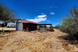 455 W Green Rd, Morristown, AZ 85342 - Photo 4
