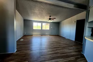455 W Green Rd, Morristown, AZ 85342 - Photo 10